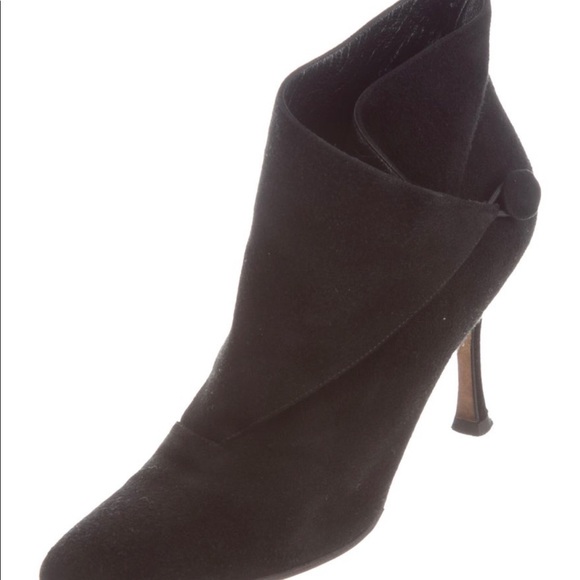 Manolo blahnik suede ankle boots- offers accepted - Picture 2 of 12